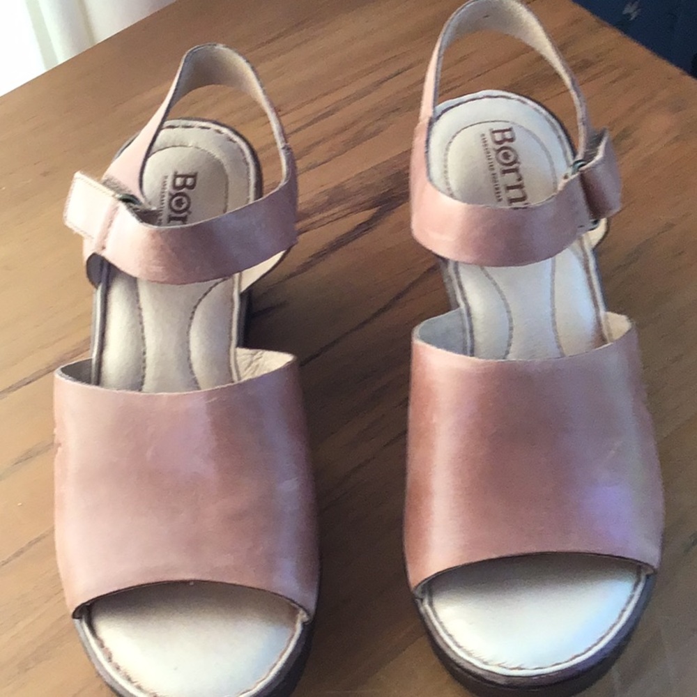Born Handcrafted Shoes size 6